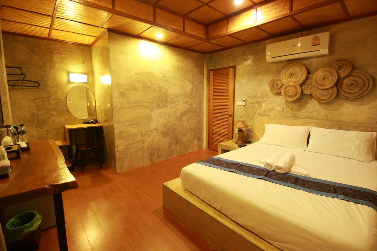 Hotel Papa'S Garden Doi Saket Exterior foto