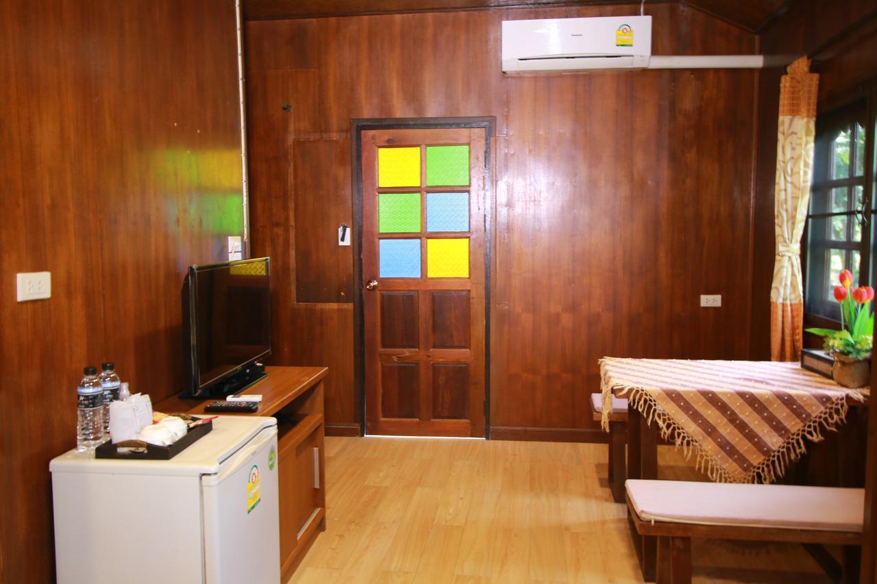 Hotel Papa'S Garden Doi Saket Exterior foto